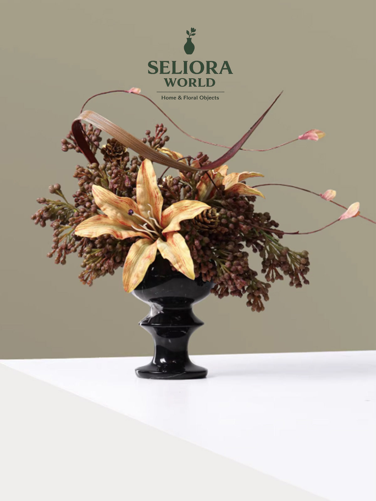 Vintage Marble Bloom Accent