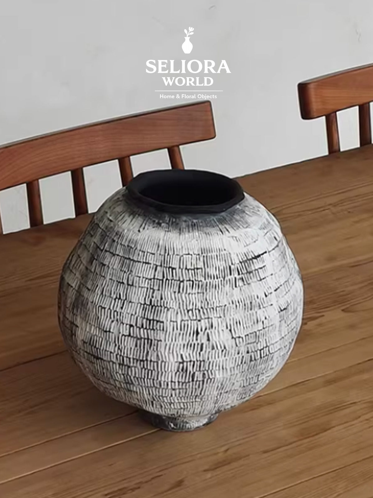 Zen Texture Monochrome Vase