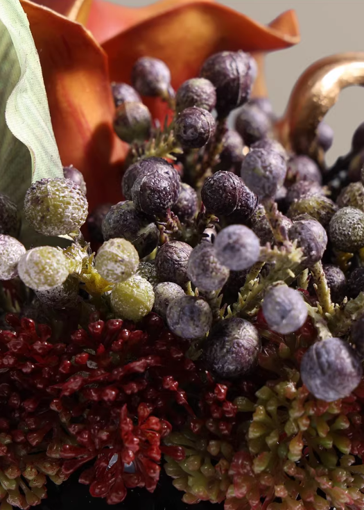 Modern Chic Petite Floral Decor